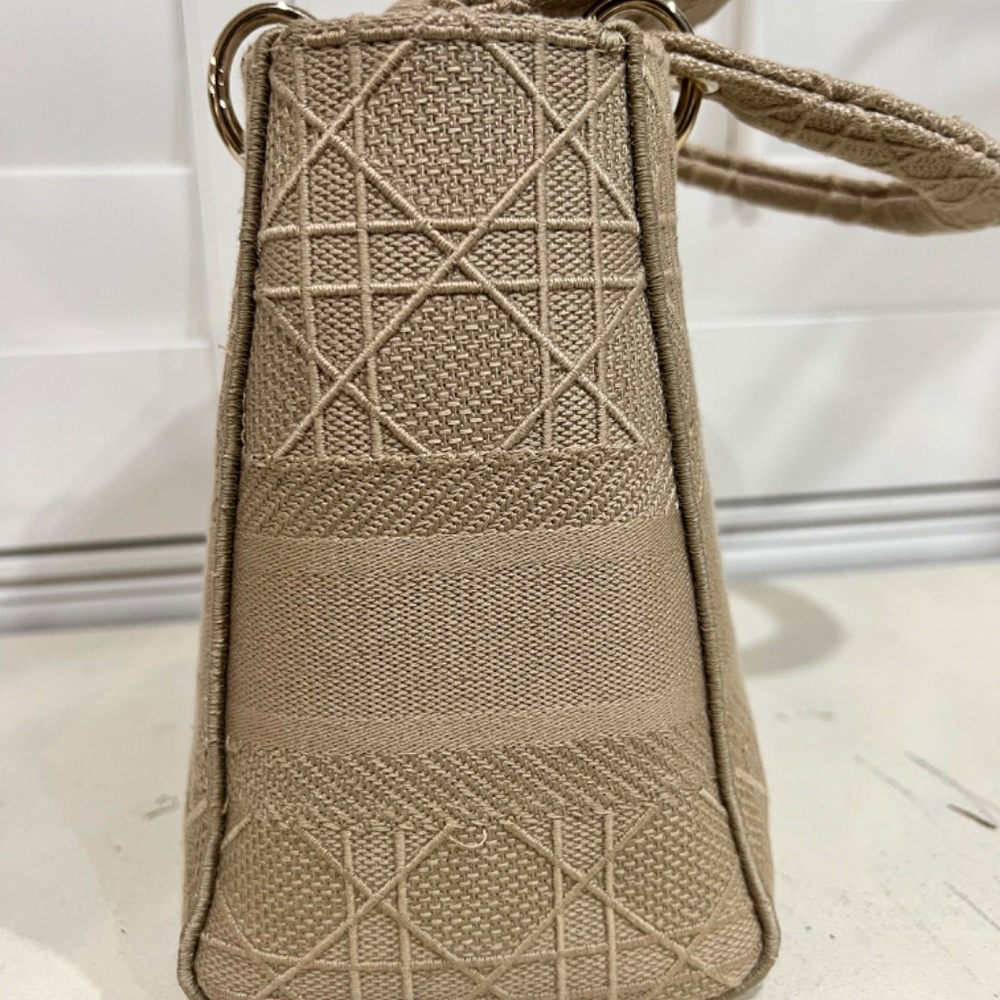 Christian Dior Médium Lady D-Lite bag - Picture 6 of 9